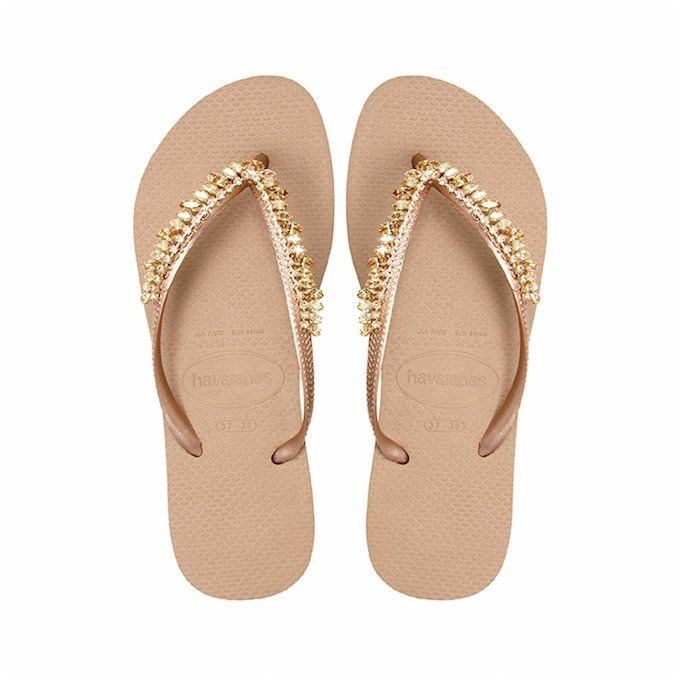Why should we Purchase wedding slippers for reception: flip-flop wedding favour? post thumbnail image