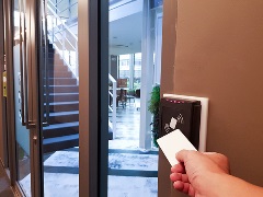 Maximizing Safety with Door Access Control Methods post thumbnail image
