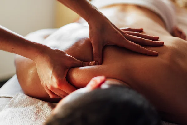 Relieve Stress and Tension with a Luxurious Siwonhe Massage post thumbnail image