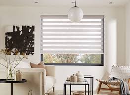 Day and Night Roller Shades: Modern Functionality for Any Space post thumbnail image