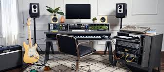 Tune Your Surroundings: 10 Sound-Remote Music Studio Desks post thumbnail image